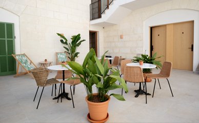 PATIO 1
